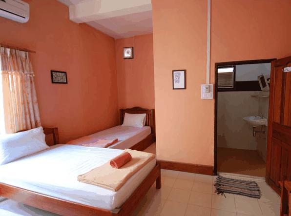 Jammee Guesthouse Vang Vieng Bilik gambar